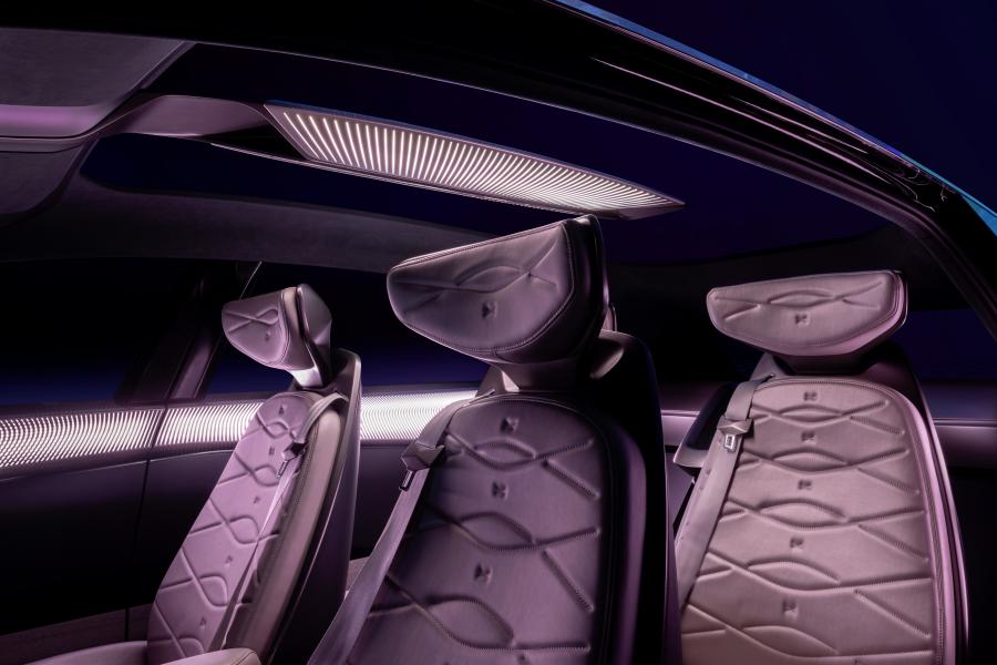 Детали интерьера Volkswagen I.D. Roomzz 2019 года  (фото 21 из 52)
